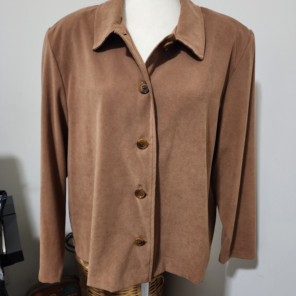 Briggs New York Brown Button Down Shirt Blouse